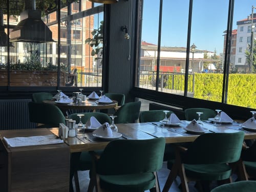  Ala Restaurant