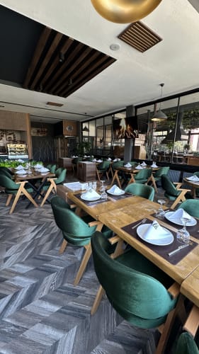  Ala Restaurant